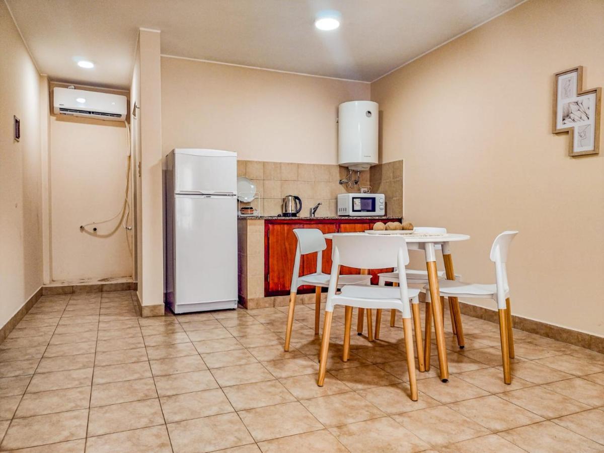 Departamentos Zegada - Cocina Completa - Dos Cuadras Del Centro - Todo Nuevo Leilighet San Salvador de Jujuy Eksteriør bilde